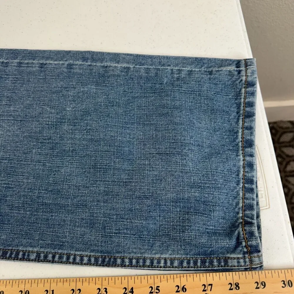 Levis levi men